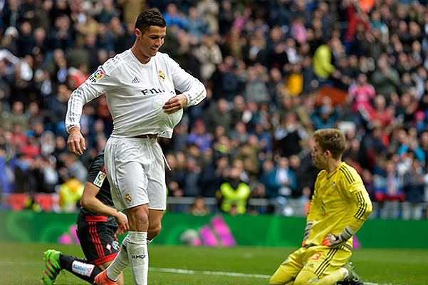 Криштиану Роналду во время матча межлу командами Real Madrid и Celta Vigo 